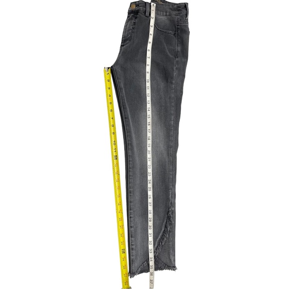 Soft Surroundings Skinny Jeans Dark Gray Frayed Tulip Hem Mid Rise Size 4 - Picture 6 of 10